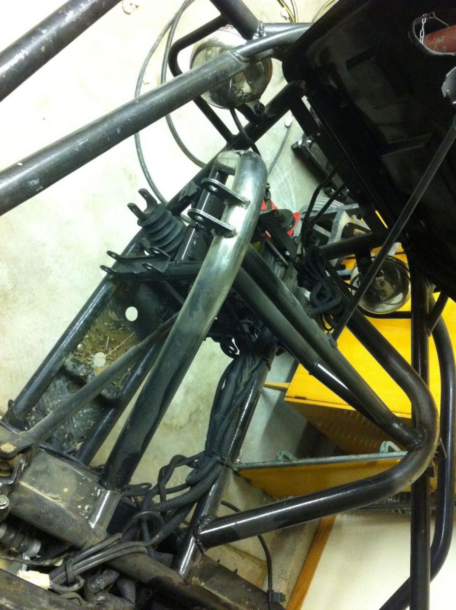 Front Shock Loops